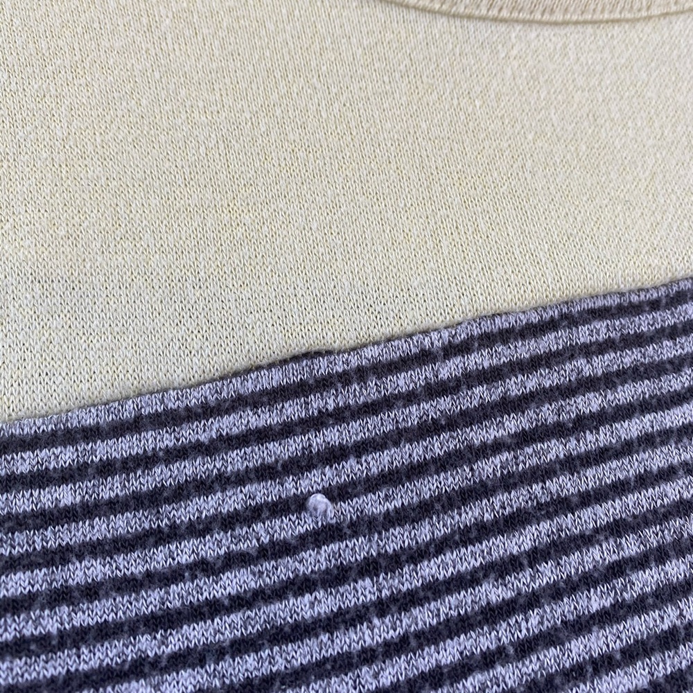 Color Block Tee - Picture 3 of 4
